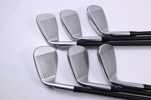 Ping I240 Irons / 6-PW+UW / Black Dot / Stiff Flex Ping Alta CB Blue AWT Shafts