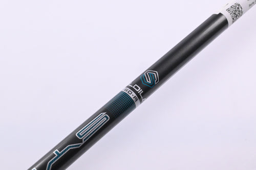 Callaway Rogue #4 Hybrid / 21 Degree / Regular Flex Aldila Synergy Blue 60 Shaft