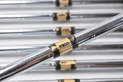 Titleist DCI 962 Irons / 3-PW+SW / Regular Flex Dynamic Gold R300 Shafts