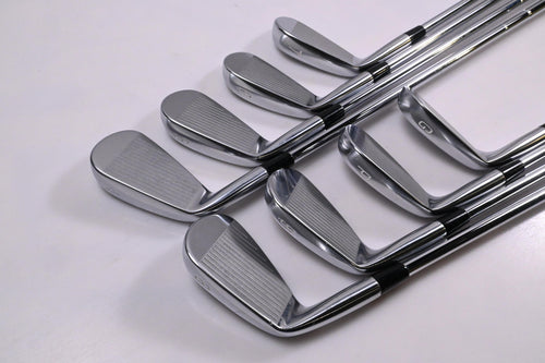 Mizuno M-13 Irons / 4-PW+GW / Stiff Flex Dynamic Gold 95 S300 Shafts