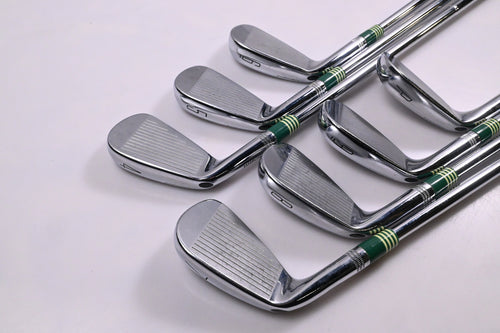 Wilson Staff Model 2024 CB Irons / 4-PW / Stiff Flex Dynamic Gold 120 S300