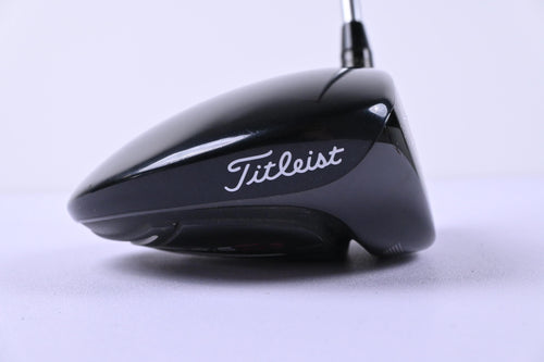 Titleist 915 D2 Driver / 9.5 Degree / Stiff Flex Diamana S+ 60 Shaft
