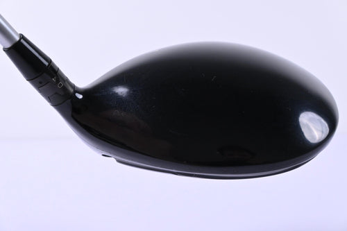 Titleist 915 D2 Driver / 9.5 Degree / Stiff Flex Diamana S+ 60 Shaft