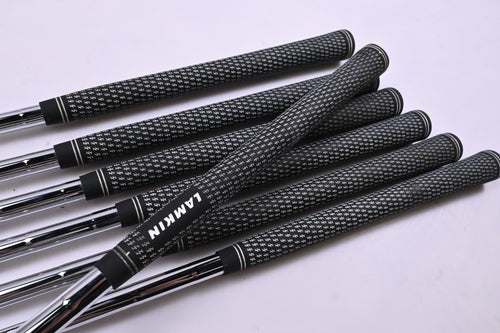 Callaway Paradym Ai Smoke Irons / 5-PW+GW / Regular Flex Elevate MPH 85 Shafts