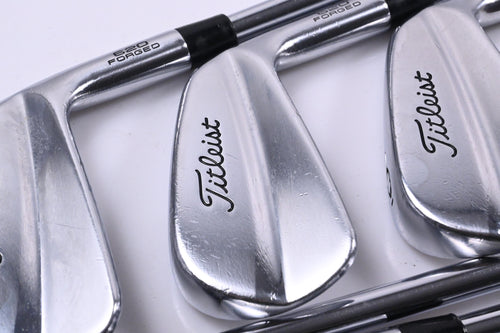 Titleist MB 620 Irons / 4-PW / X-Flex AMT Tour White X100 Shafts