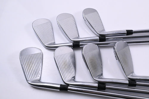 Titleist MB 620 Irons / 4-PW / X-Flex AMT Tour White X100 Shafts