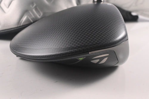 Taylormade Qi35 Driver / 9 Degree / Regular Flex Fujikura Ventus Blue 5 Shaft