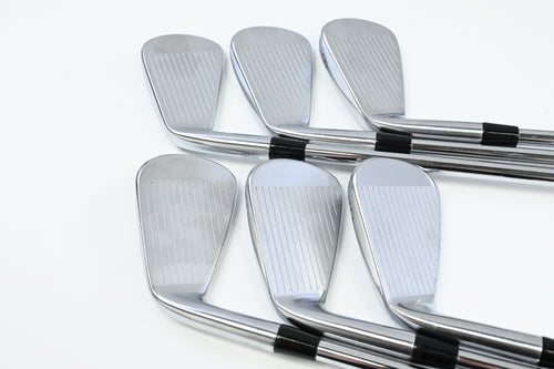 Callaway X Forged Star 2023 Irons / 4-9 / X-Flex NS Pro Modus3 Tour 105 Shafts