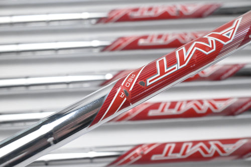 Titleist T250 2025 Irons / 5-PW+GW / Regular Flex AMT Red Shafts