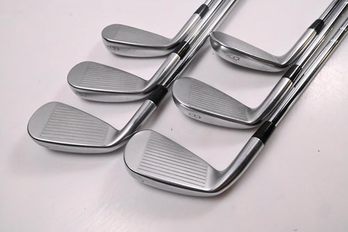 Mizuno JPX 923 Forged/Pro Combo Irons / 4-9i / X-Flex KBS Tour Shafts