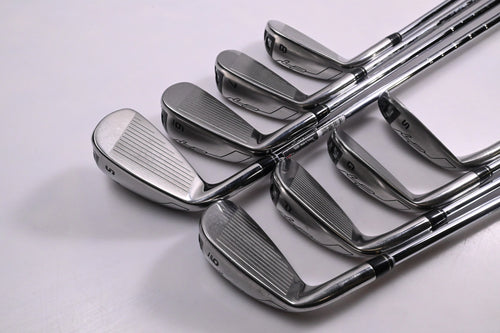 Wilson Launch Pad Irons / 5-PW+GW+SW / Regular Flex KBS Tour 80 Shafts
