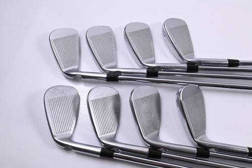Ping i530 Irons / 4-PW+GW / Black Dot / Stiff Flex Dynamic Gold Mid 115 S300