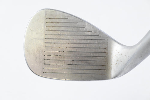 Cleveland 588 Precision Forged Gap Wedge / 52 Degree / Wedge Flex Tour Concept