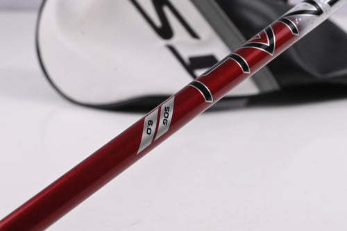 Titleist TSR2 Driver / 11 Degree / Stiff Flex Project X Denali Red 50 Shaft