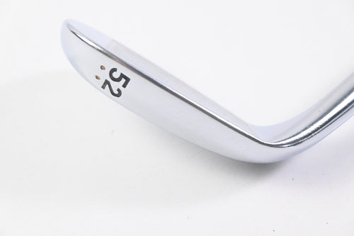 Cleveland 588 RTX 2.0 Gap Wedge / 52 Degree / Wedge Flex Dynamic Gold Shaft