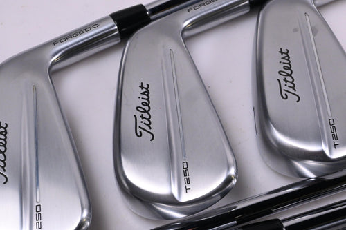 Titleist T250 2025 Irons / 5-PW+48° / Regular Flex AMT Red Shafts