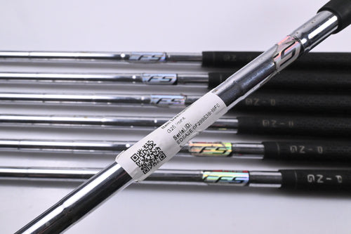 Ping G25 Irons / 4-PW / Blue Dot / Regular Flex Ping CFS Shafts