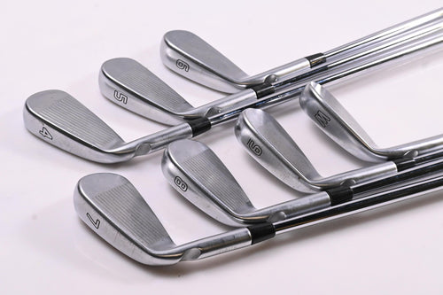 Ping i500 Irons / 4-PW / Blue Dot / Regular Flex Dynamic Gold 105 R300 Shafts