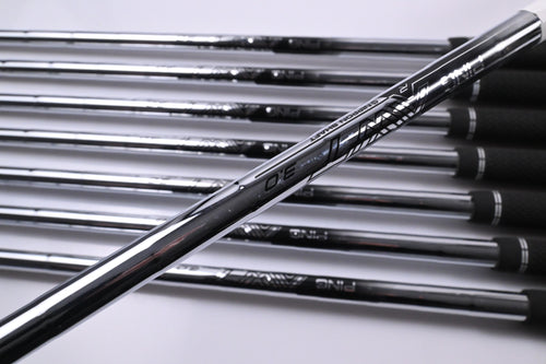 Ping G440 Irons / 6-PW+GW+52°+56° / Black Dot / Regular Flex Ping AWT 3.0 Shafts