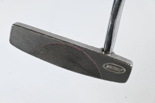 Yes! C-Groove Tracy Putter / 33 Inch