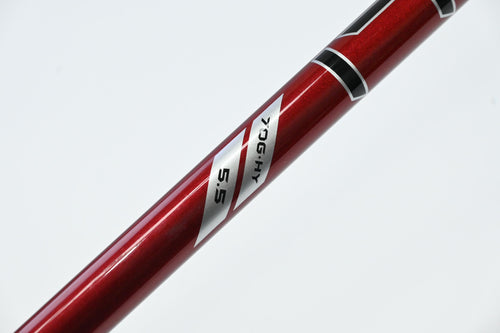 Wilson DYNAPWR 2025 #4 Hybrid / 22 Degree / Regular Flex Denali Red 70 Shaft