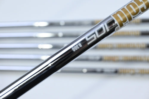 Mizuno JPX 923 Hot Metal Pro Irons / 5-PW / Regular Flex Dynamic Gold 105 R300