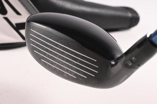 Titleist TSR2 #3 Hybrid / 18 Degree / Regular Flex UST LinQ Blue 75 Shaft