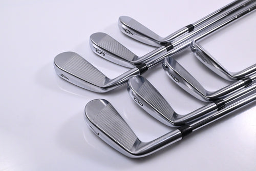 Titleist T100 2019 Irons / 4-PW / Stiff Flex AMT Tour White S300 Shafts