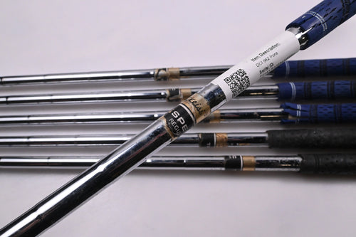 Titleist DCI 962 Irons / 3-8i / Regular Flex Titleist Tri Spec Shafts