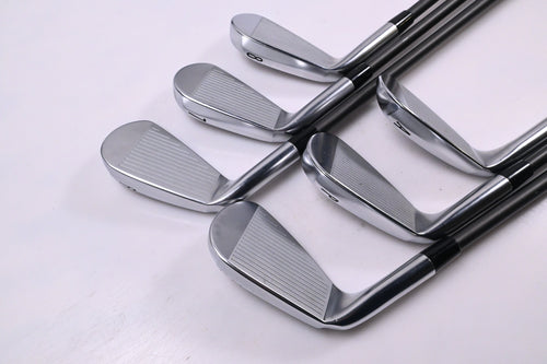 Srixon ZXi7 Irons / 6-PW+GW / Stiff Flex SteelFiber i95 cw Shafts