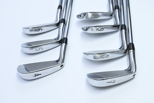 Titleist 735.CM Irons / 4-PW / Regular Flex Dynamic Gold R300 Shafts