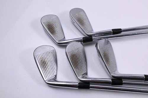 Titleist 712 AP2 Irons / 6-PW / Stiff Flex Dynamic Gold S300 Shafts