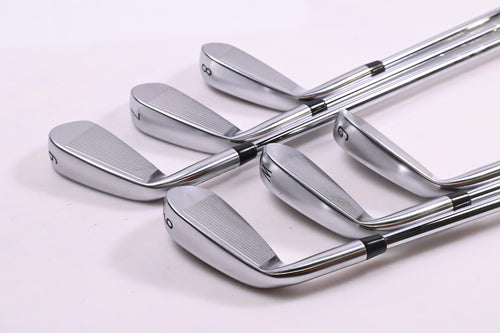 PXG 0311 XP Gen7 Irons / 6-PW+GW / Stiff Flex N.S.Pro Modus³ Tour 105 Shafts