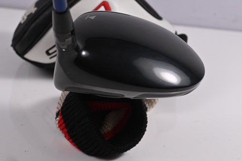 Titleist 910 D2 Driver / 9.5 Degree / Stiff Flex Project X - 7C3 Blue Shaft