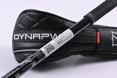 Wilson DYNAPWR Carbon 2025 #4 Wood / 16.5 Degree / Stiff Flex LinQ Red 6 Shaft