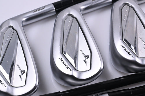 Mizuno JPX 925 Forged Irons / 5-PW-GW / Regular Flex MMT 85 Shafts