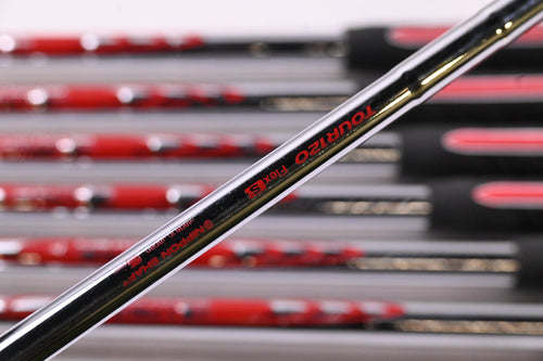 Cobra King CB/MB Irons / 4-PW / Stiff Flex N.S.Pro Modus³ Tour 120 Shafts
