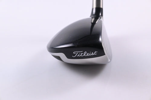 Titleist 909H #3 Hybrid / 19 Degree / Stiff Flex Aldila Voodoo Shaft