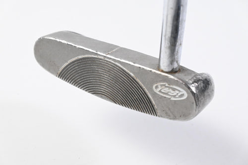 Yes! C-Groove Marilyn Putter / 34 Inch