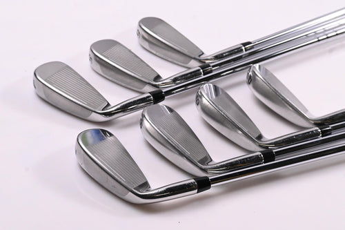 Cobra King F8 Irons / 4-PW / Stiff Flex XP 90 Shafts