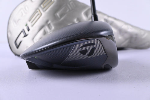 Taylormade Qi35 Max Driver / 9 Degree / Stiff Flex Kai'li Dark Waves White 60