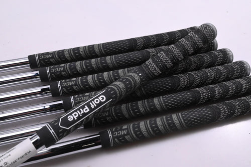 Mizuno Pro 223 Irons / 4-PW / X-Flex N.S.Pro Modus³ Tour 115 Shafts