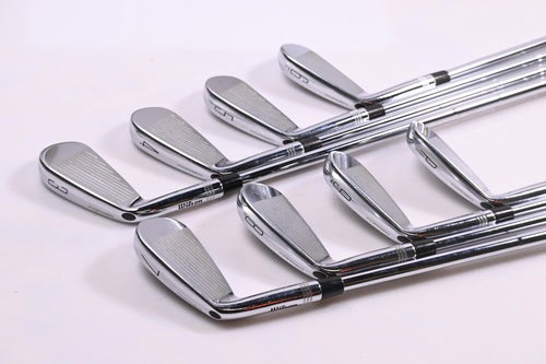 Wilson Staff Model Blade 2024 Irons / 3-PW / X-Flex Dynamic Gold X100 Shafts