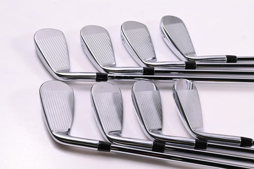 Titleist 718 AP3 Irons / 4-PW+48° / Regular Flex AMT Black R300 Shafts