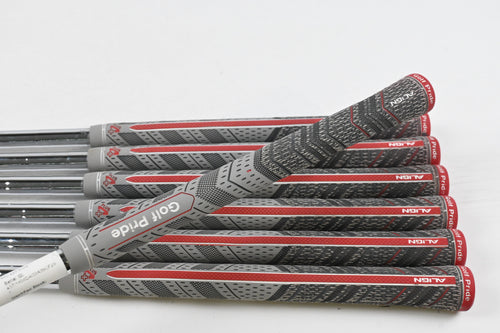 Mizuno Pro 223 Irons / 4-PW / Regular Flex N.S.PRO 950GH Steel Shafts