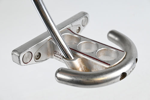 Scotty Cameron Futura Putter / 34 Inch