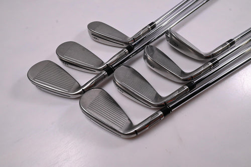 Taylormade SIM2 Max Irons / 4-PW / Regular Flex KBS MAX MT 85 Shafts