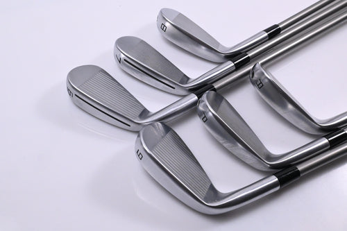 Taylormade P790 2025 Irons / 6-PW+GW / Regular Flex Speeder NX TCS 50 Shafts