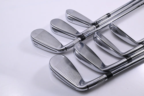 Taylormade Qi Irons / 5-PW+GW / Regular Flex KBS MAX Lite Shaft