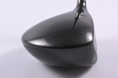 Titleist 975 J Driver / 9.5 Degree / Stiff Flex Graphite Design YS-6 Shaft